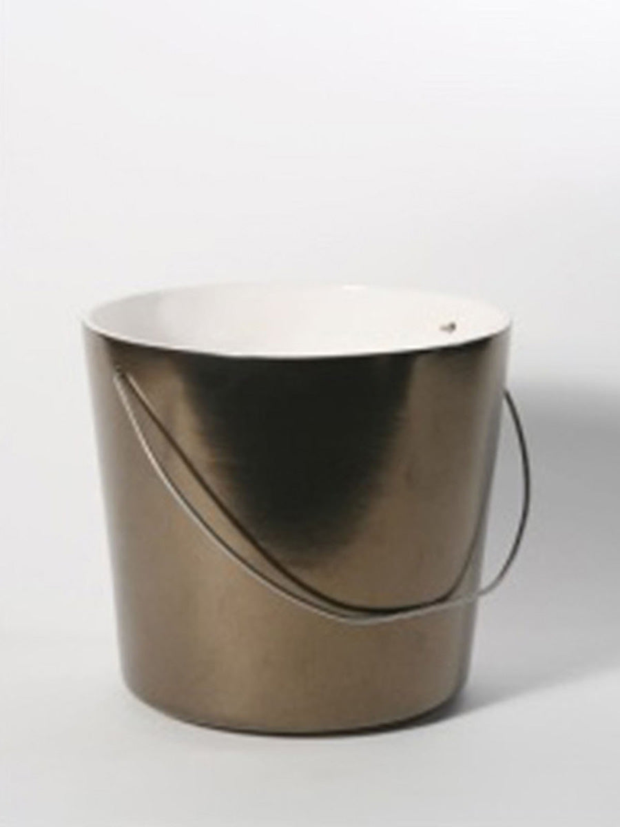 BUCKET HOLDER
