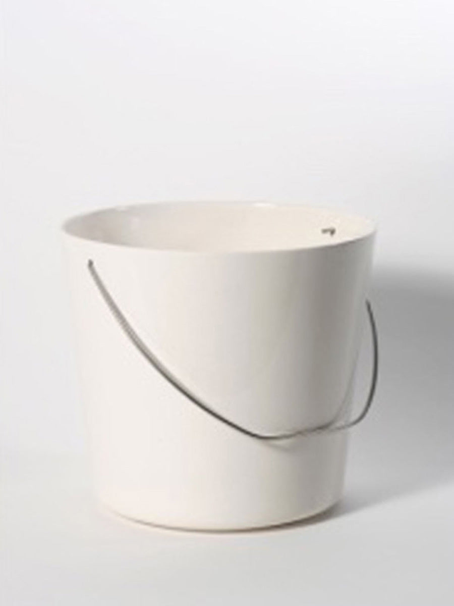 BUCKET HOLDER