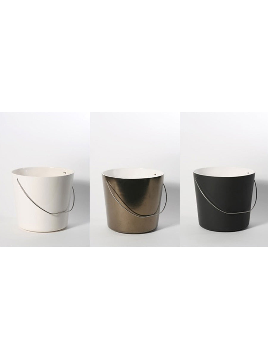 BUCKET HOLDER